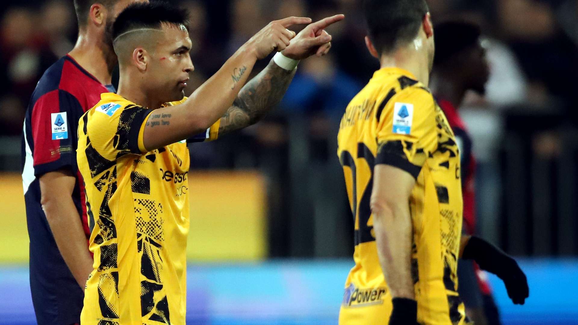 以比赛中的 以比赛中的